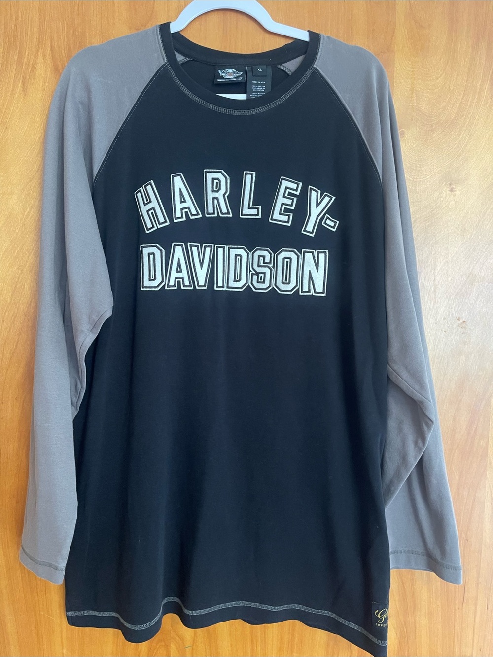 Harley-Davidson Black and Gray Raglan Crewneck Shirt
